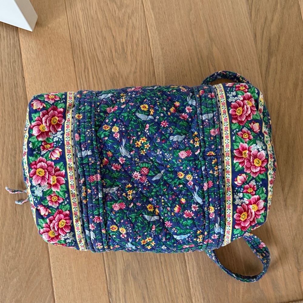 Vera Bradley Vintage Bluebird Tote - Picture 6 of 9